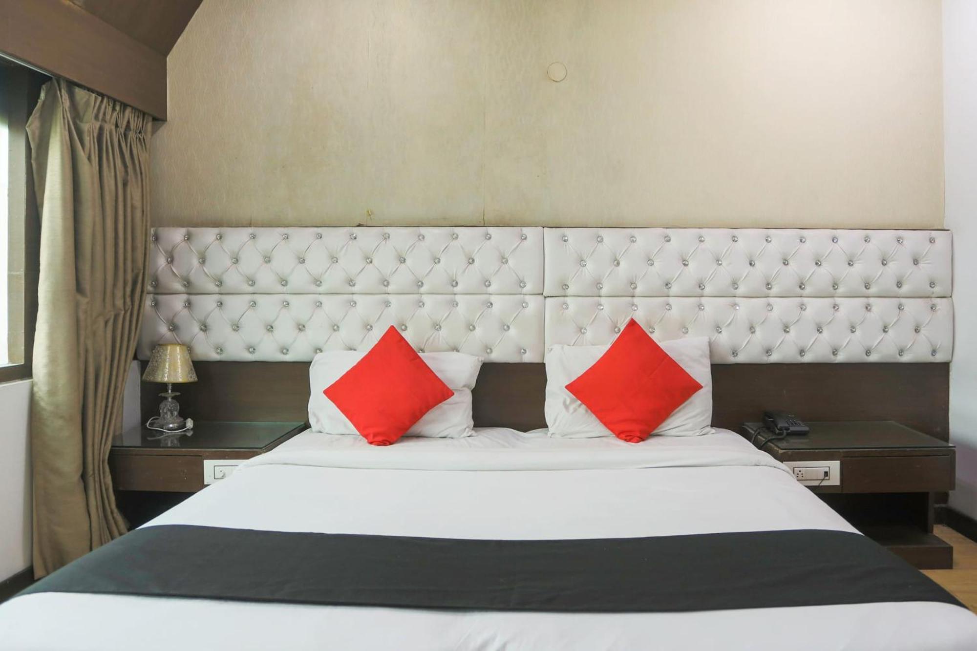 Hotel O Parktel Indirapuram Luaran gambar