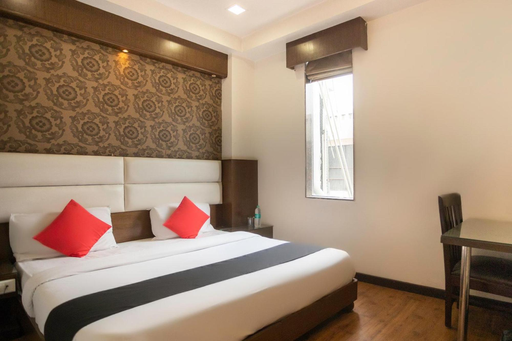 Hotel O Parktel Indirapuram Luaran gambar